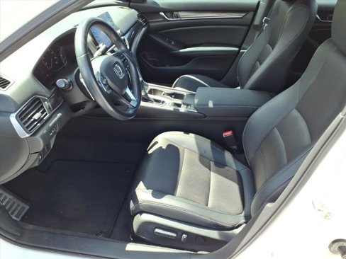 Used 2019 Honda Accord Sport image 11