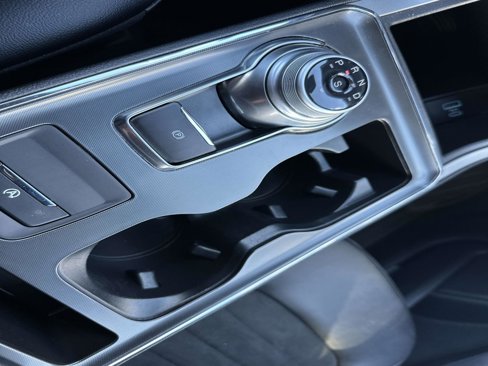 Certified 2022 Ford Edge ST-Line image 13
