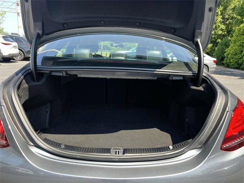 Used 2020 Mercedes-Benz C 300 4MATIC Sedan image 9