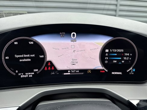 Certified 2024 Porsche Panamera image 16