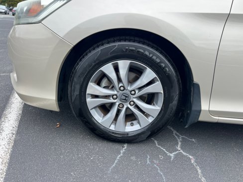 Used 2014 Honda Accord LX image 31