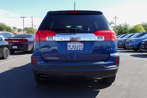 Used 2017 GMC Terrain SLE image 6
