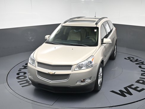 Used 2011 Chevrolet Traverse LTZ image 30