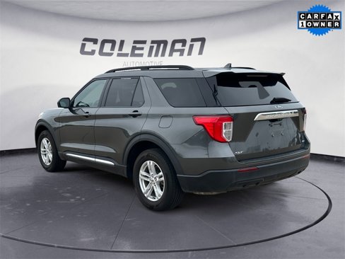 Used 2020 Ford Explorer XLT image 3