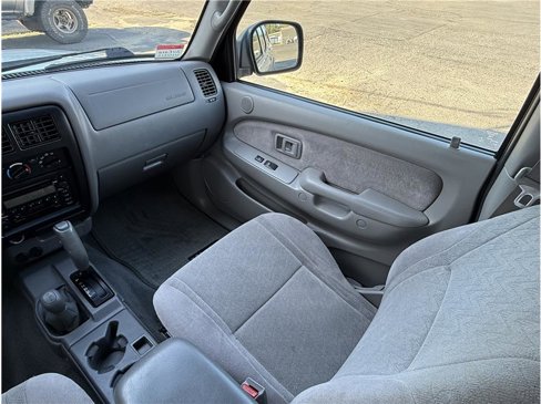 Used 2004 Toyota Tacoma 4x4 Double Cab image 19
