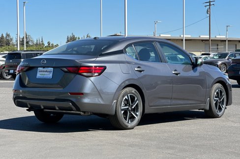 New 2025 Nissan Sentra SV image 4