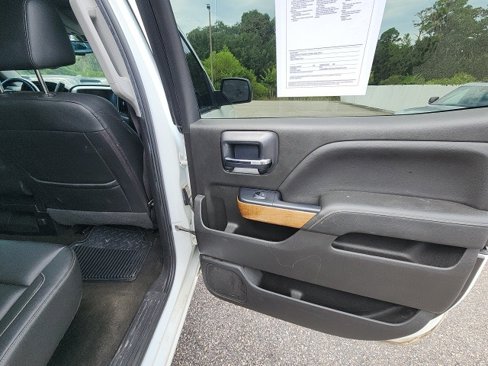 Used 2018 Chevrolet Silverado 1500 LTZ image 18
