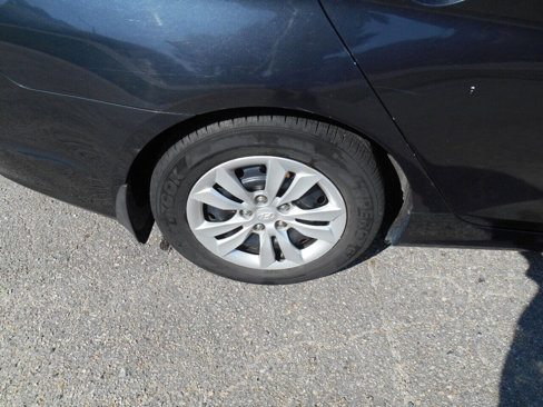 Used 2011 Hyundai Sonata GLS image 6