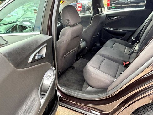 Used 2020 Chevrolet Malibu LS image 12
