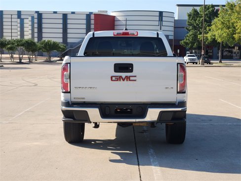 Used 2020 GMC Canyon SLE w/ Elevation Edition image 6
