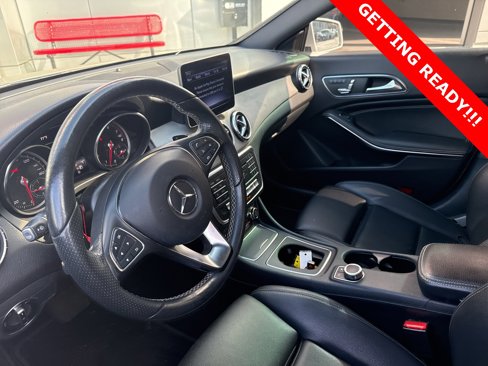 Used 2018 Mercedes-Benz CLA 250 image 9