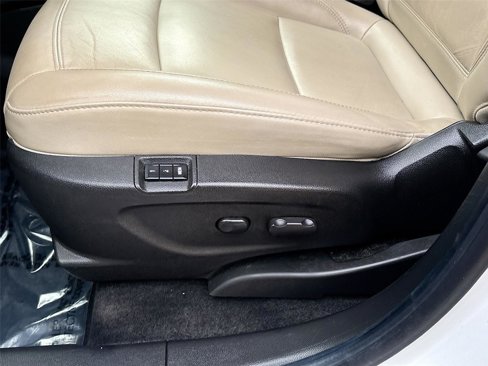 Used 2017 Buick Encore Essence image 21