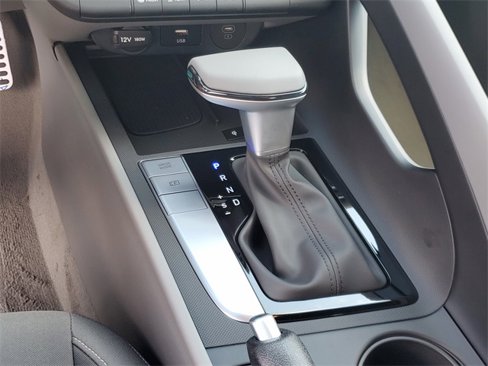 New 2025 Hyundai Elantra Sport image 24