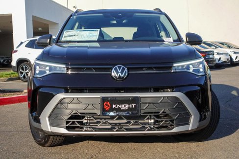 New 2025 Volkswagen Taos S image 4