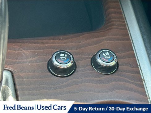 Used 2019 Nissan Pathfinder Platinum image 23