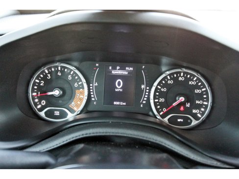 Used 2021 Jeep Renegade Sport image 17