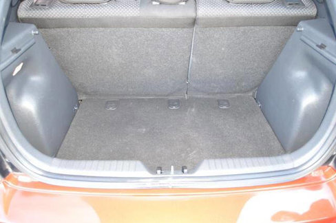 Used 2009 Hyundai Accent SE image 34
