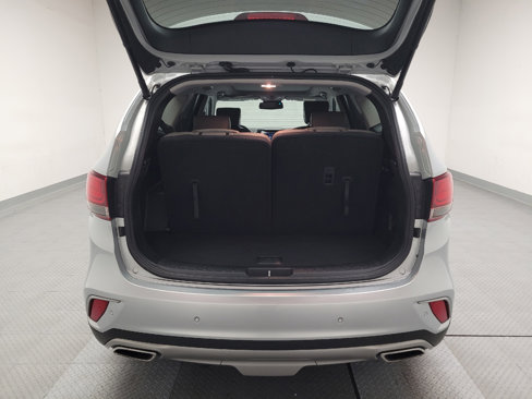 Used 2017 Hyundai Santa Fe Limited image 29