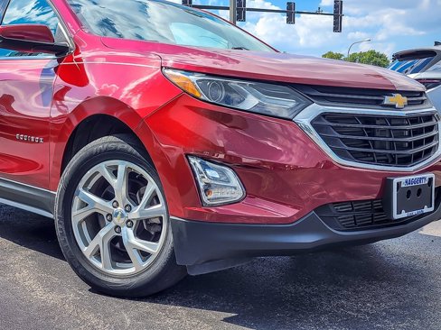 Used 2018 Chevrolet Equinox LT image 2