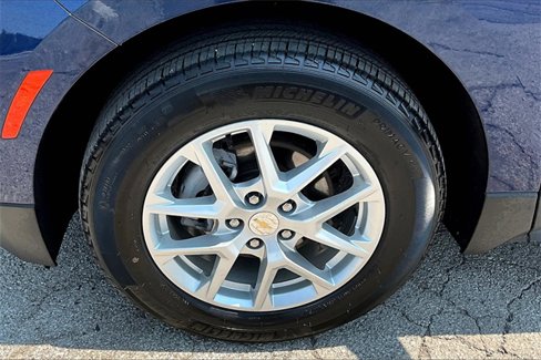 Used 2023 Chevrolet Equinox LT image 34