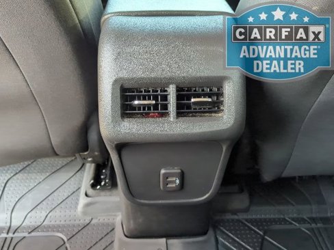 Used 2023 Chevrolet Equinox LT w/ LPO, Floor Liner Package image 16