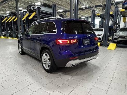Certified 2022 Mercedes-Benz GLB 250 4MATIC image 3