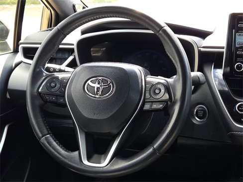 Used 2020 Toyota Corolla XSE image 13