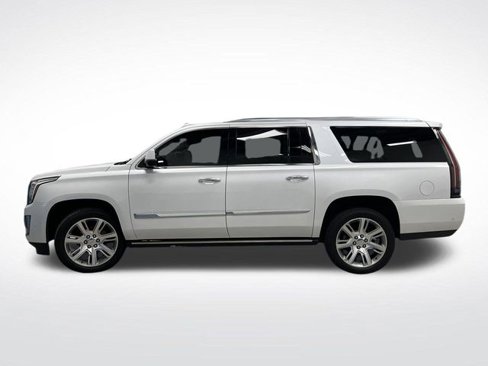 Used 2018 Cadillac Escalade ESV Premium Luxury image 15