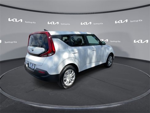 Used 2021 Kia Soul LX image 20