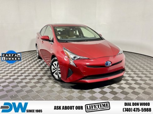 Used 2017 Toyota Prius Two image 1
