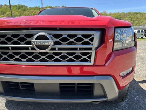 Used 2022 Nissan Frontier SV image 10