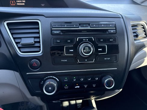 Used 2014 Honda Civic LX image 22