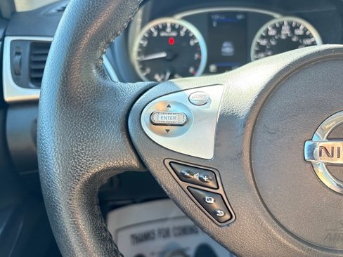 Used 2019 Nissan Sentra SV image 39