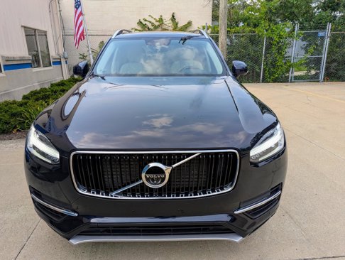 Used 2016 Volvo XC90 T8 Momentum w/ Vision Package image 2