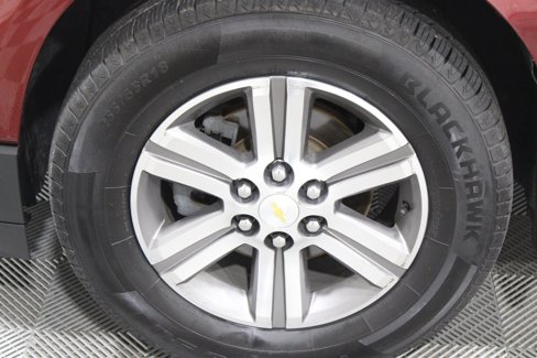 Used 2017 Chevrolet Traverse LT image 38