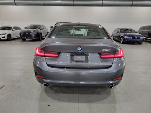 Used 2020 BMW 330i Sedan w/ Driving Assistance Package image 11