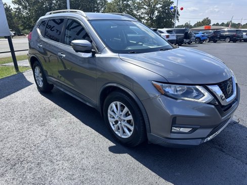 Used 2018 Nissan Rogue SV w/ Premium Package image 28