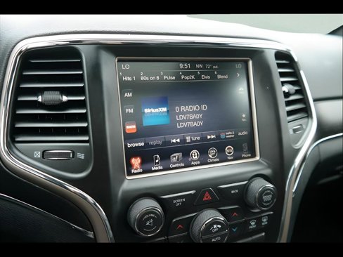 Used 2017 Jeep Grand Cherokee Limited w/ Luxury Group II image 17