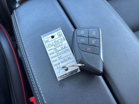 Used 2023 Buick Envision Essence w/ Sport Touring Package image 33