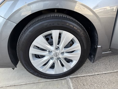 Used 2024 Nissan Sentra S image 8
