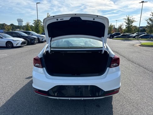 Used 2020 Hyundai Elantra SEL w/ Cargo Package (C1) image 13
