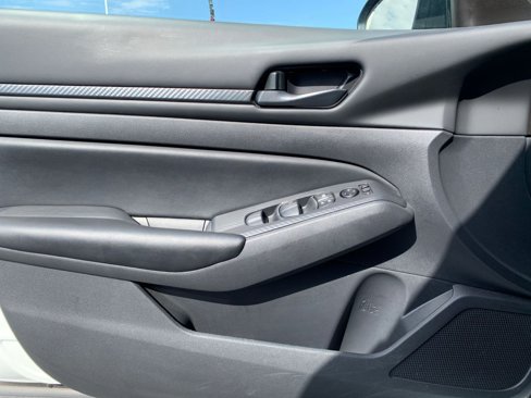 Used 2024 Nissan Altima 2.5 S image 20