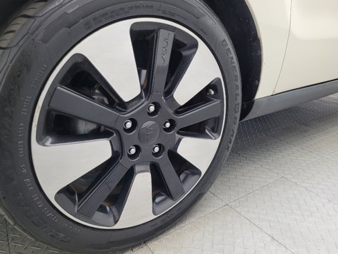 Used 2015 Kia Soul ! w/ Sun & Sound Package image 31