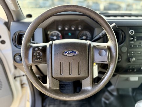 Used 2011 Ford F550 2WD Crew Cab Super Duty w/ PWR Equipment Group image 9