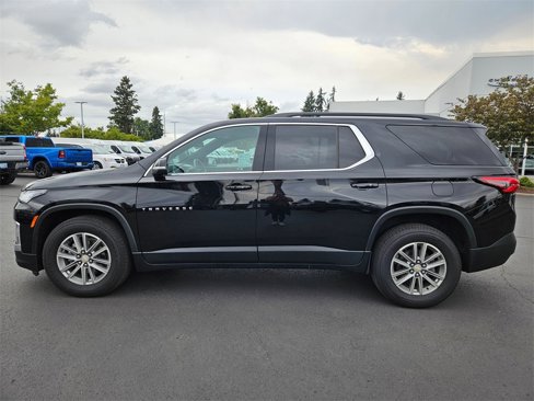 Used 2022 Chevrolet Traverse LT image 3