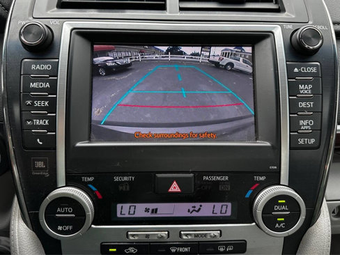 Used 2012 Toyota Camry SE image 19