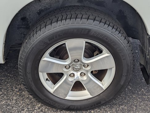Used 2012 RAM 1500 Sport image 7