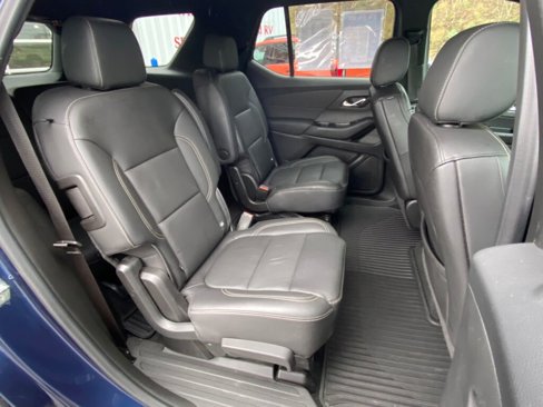 Used 2022 Chevrolet Traverse LT w/ LT Premium Package image 20