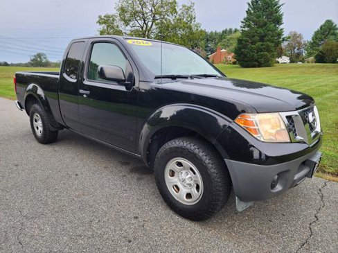 Used 2014 Nissan Frontier S image 4