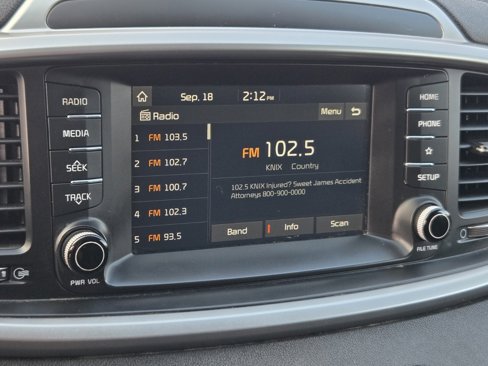 Used 2019 Kia Sorento S image 25